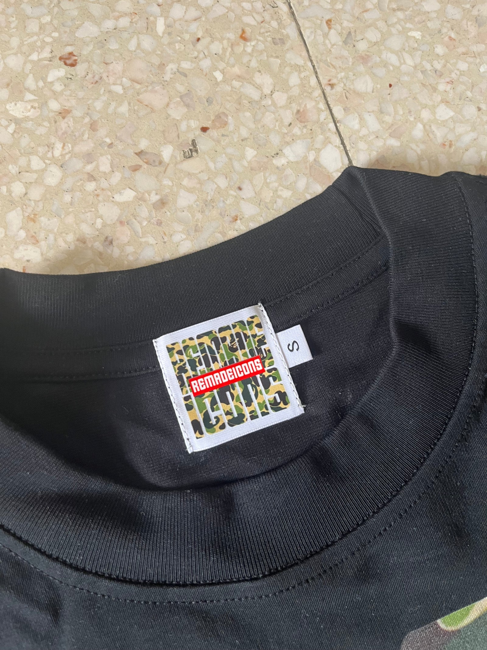 LONGSLEEVE SURPRISE DROP 1